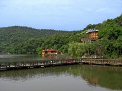 凤凰湖生态植物园