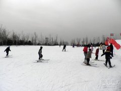 亚布洛尼朝阳公园滑雪场